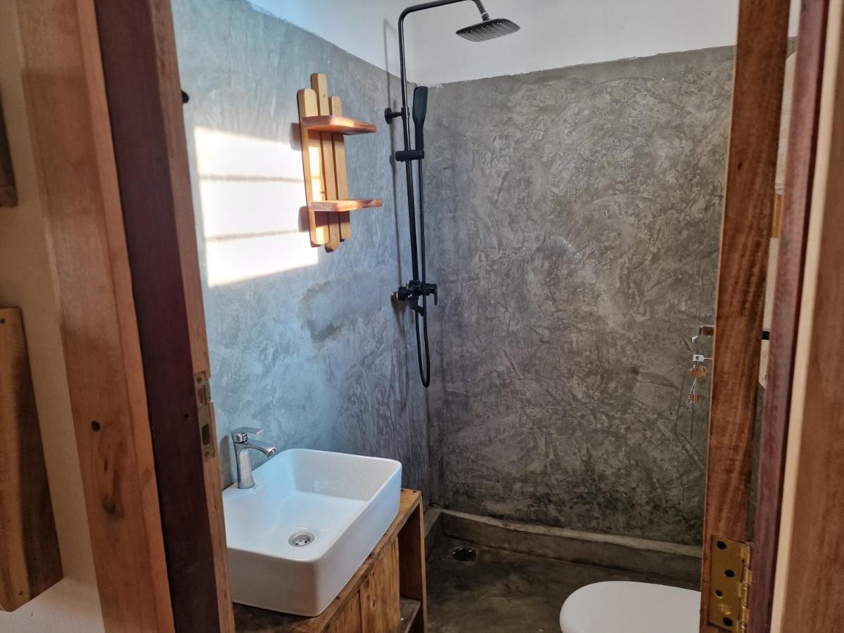 Mafia Island Bungalows Utende Екстер'єр фото