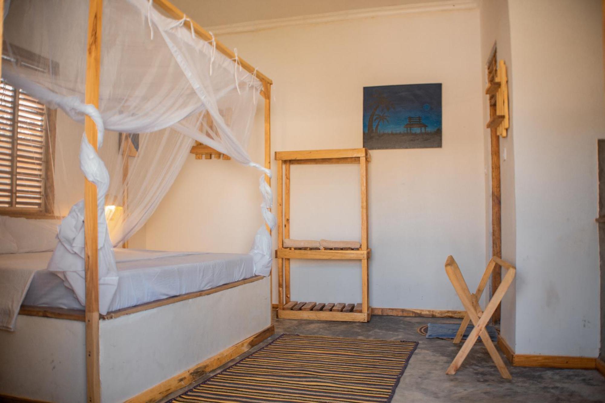 Mafia Island Bungalows Utende Екстер'єр фото